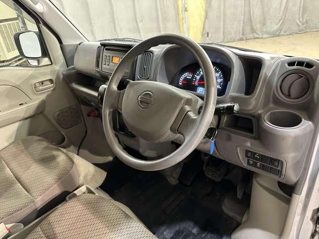 NV100 CLIPPER 4WD