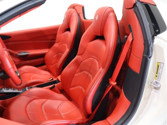 FERRARI 488SPIDER