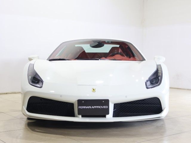 FERRARI 488SPIDER