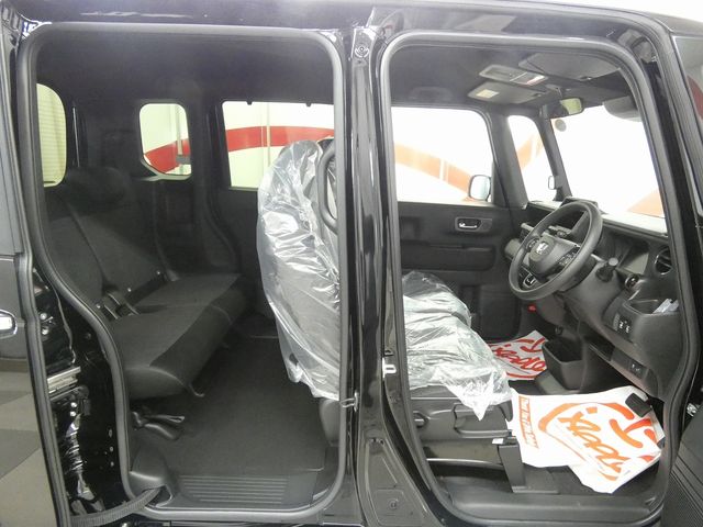 N BOX CUSTOM 4WD