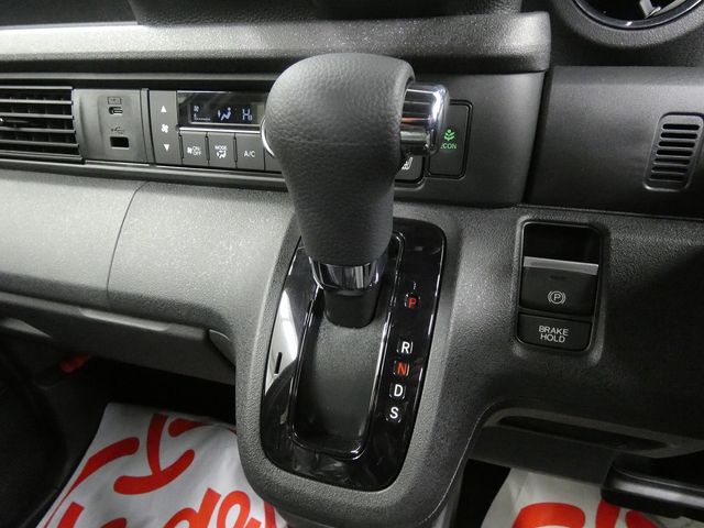 N BOX CUSTOM 4WD