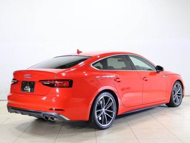 AUDI S5 SPORTBACK