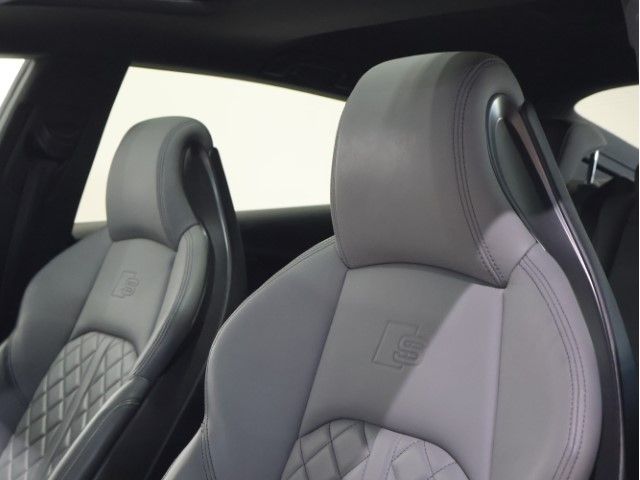AUDI S5 SPORTBACK
