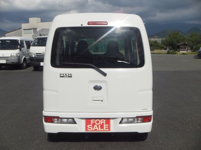 PIXIS van 4WD