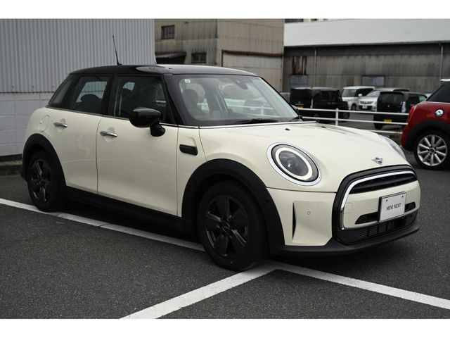 MINI COOPER 5DOOR