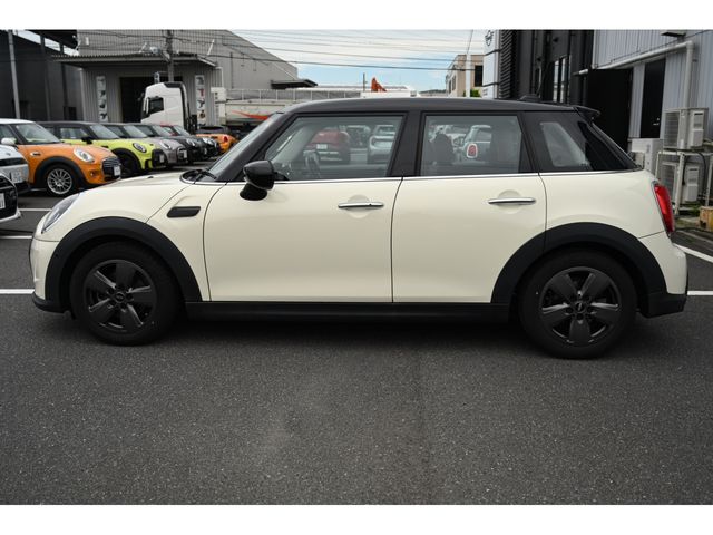 MINI COOPER 5DOOR