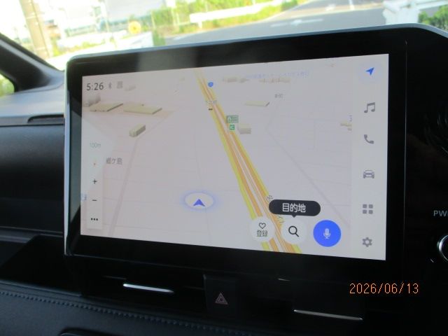 VOXY HYBRID