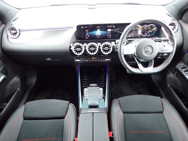 MERCEDES BENZ GLA class