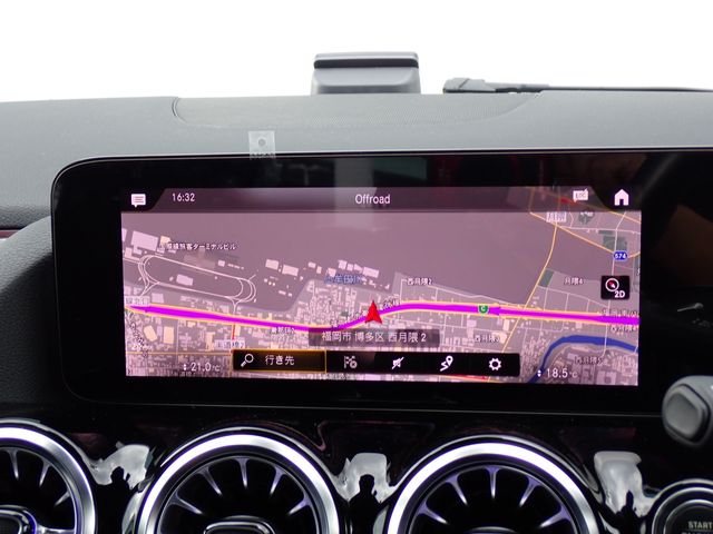 MERCEDES BENZ GLA class