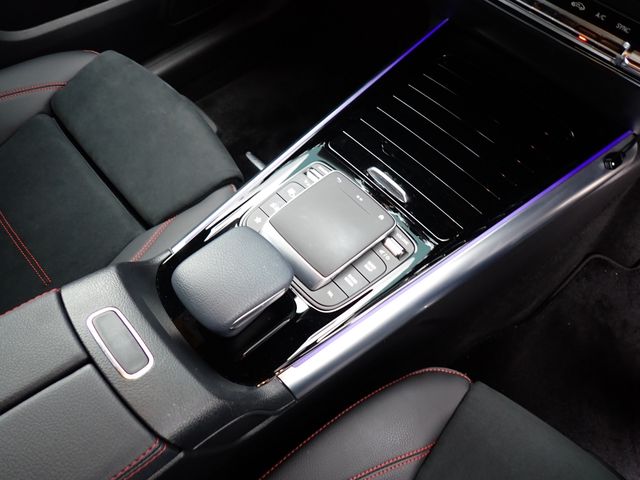 MERCEDES BENZ GLA class