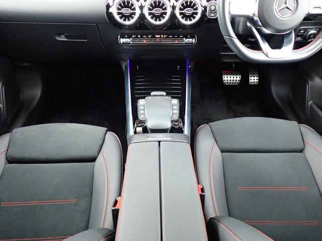 MERCEDES BENZ GLA class