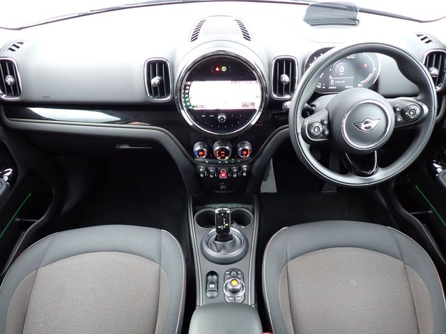 MINI COOPER D CROSSOVER