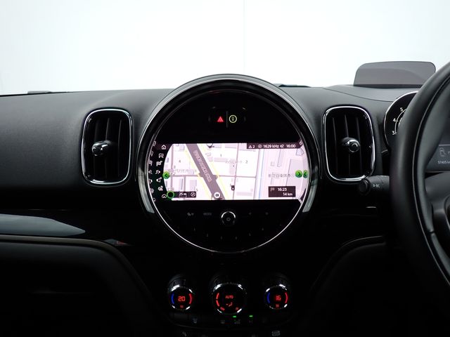 MINI COOPER D CROSSOVER