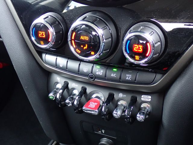 MINI COOPER D CROSSOVER