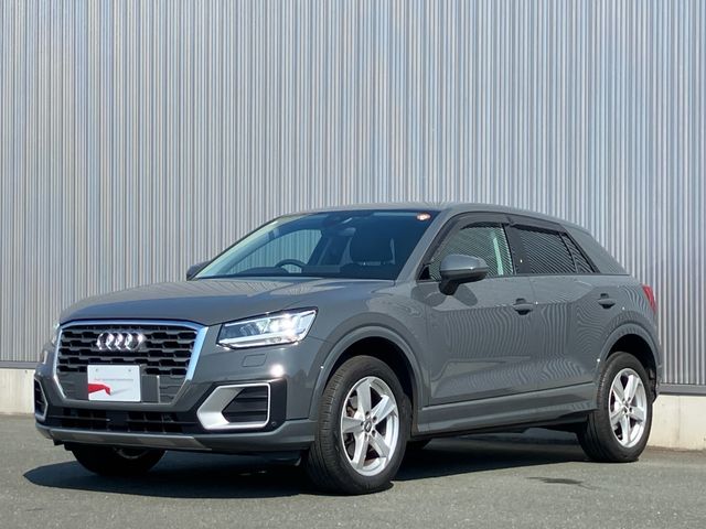 AUDI Q2