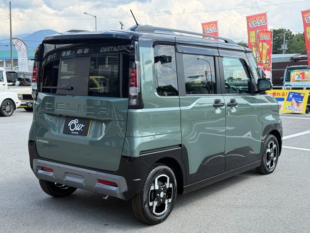 DELICA MINI