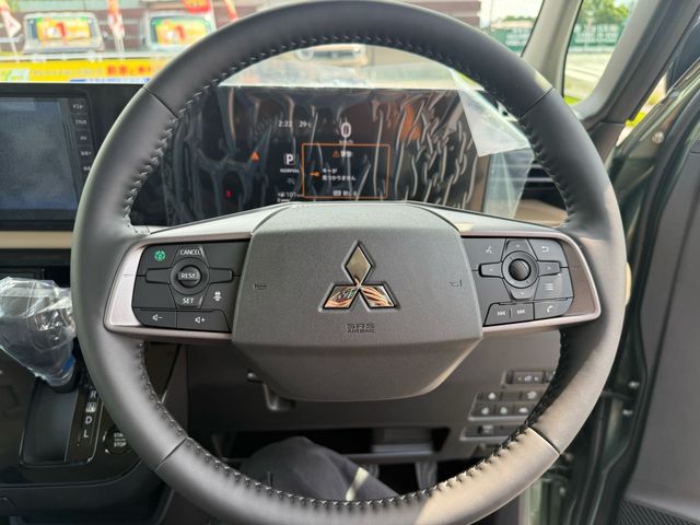 DELICA MINI