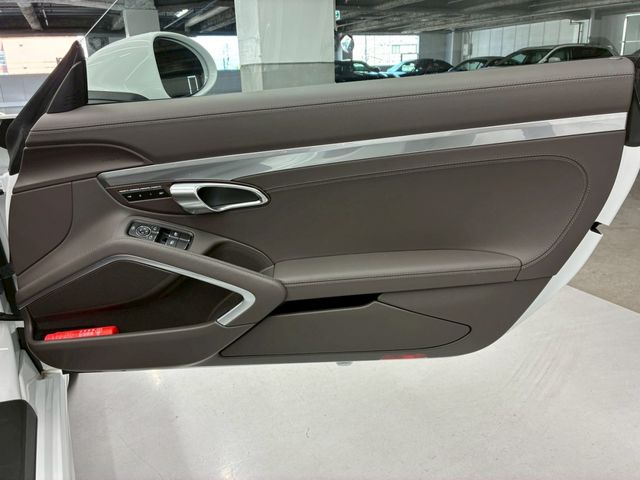 PORSCHE 718BOXSTER