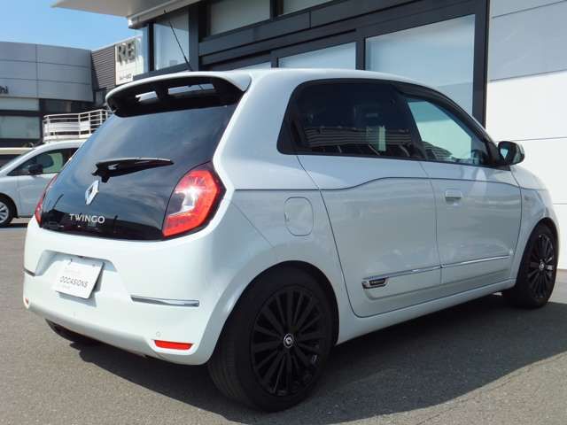 RENAULT TWINGO