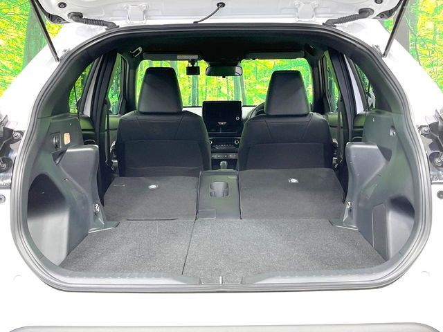 YARIS CROSS HYBRID