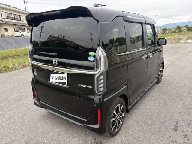 N BOX CUSTOM