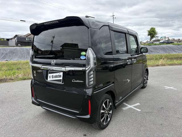 N BOX CUSTOM