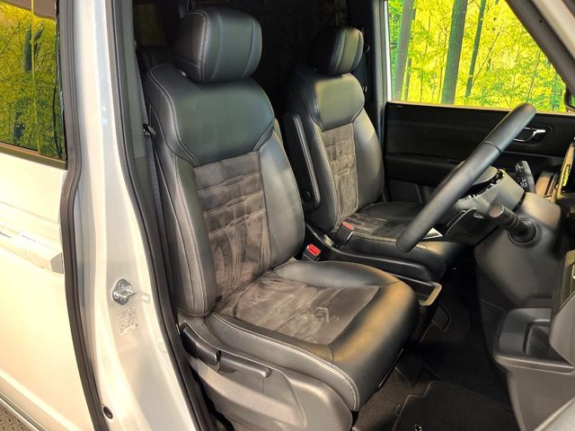 STEPWAGON e:HEV SPADA