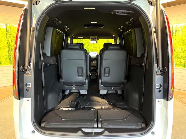 STEPWAGON e:HEV SPADA