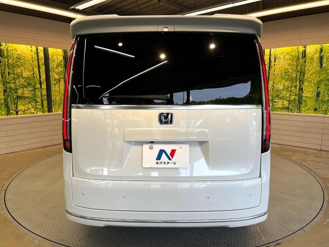STEPWAGON e:HEV SPADA