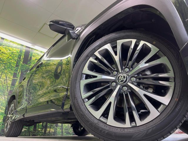 YARIS CROSS HYBRID