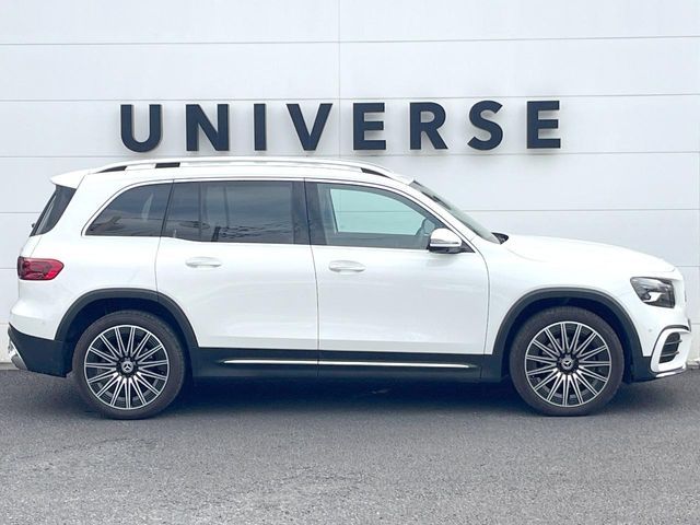 MERCEDES BENZ GLB