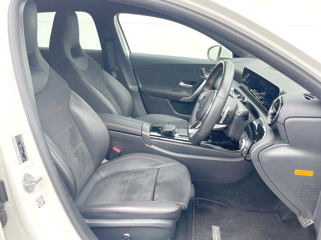 MERCEDES BENZ A class