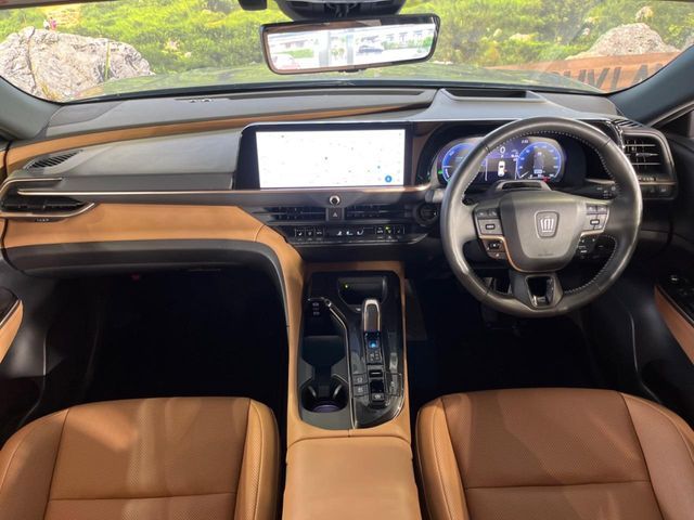CROWN SPORT