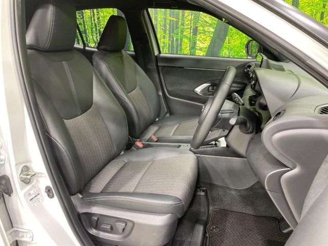 YARIS CROSS HYBRID