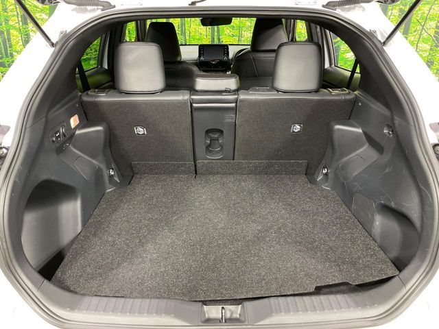 YARIS CROSS HYBRID