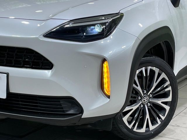 YARIS CROSS HYBRID