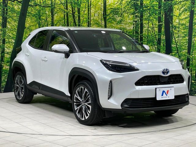 YARIS CROSS HYBRID