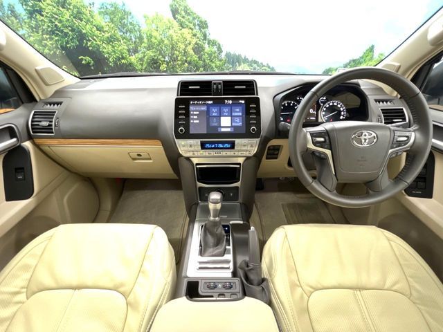 LANDCRUISER PRADO