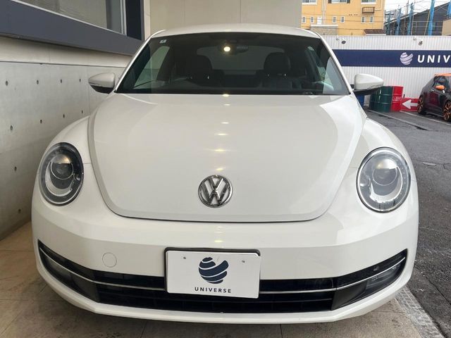 VOLKSWAGEN The BEETLE