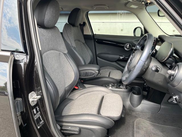 MINI COOPER 5DOOR
