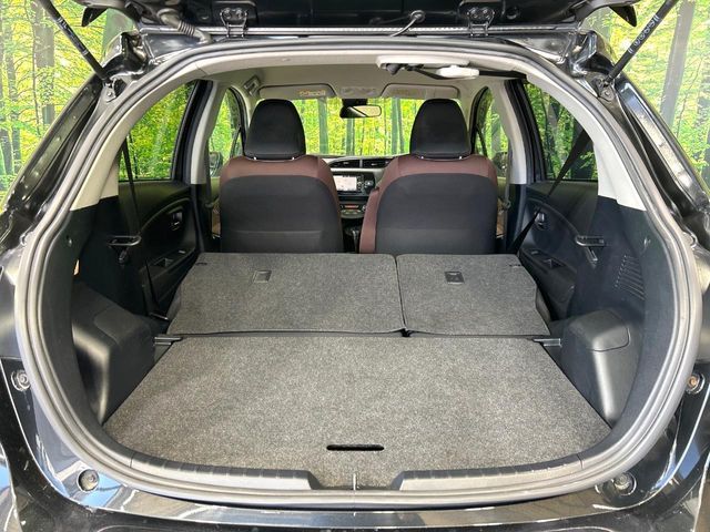VITZ HYBRID