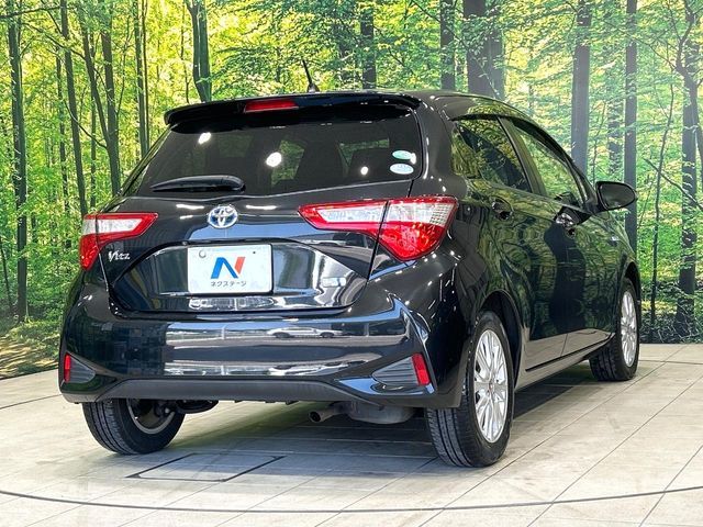 VITZ HYBRID