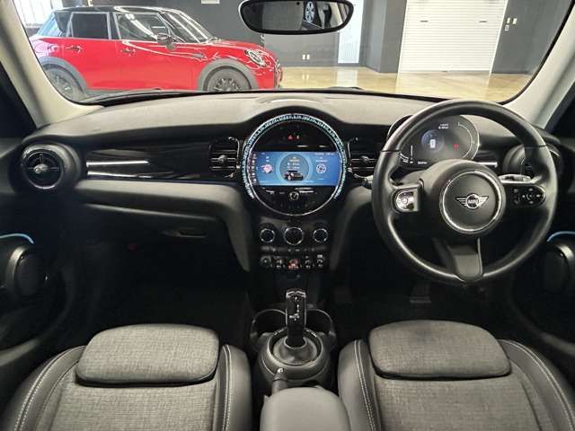 MINI COOPER D 5DOOR