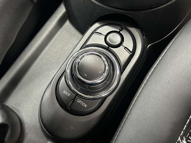 MINI COOPER D 5DOOR
