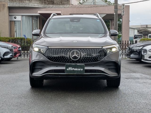 MERCEDES BENZ EQB