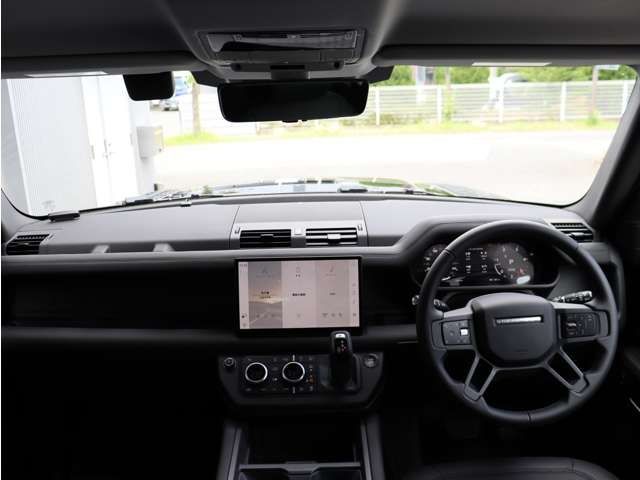 ROVER DEFENDER