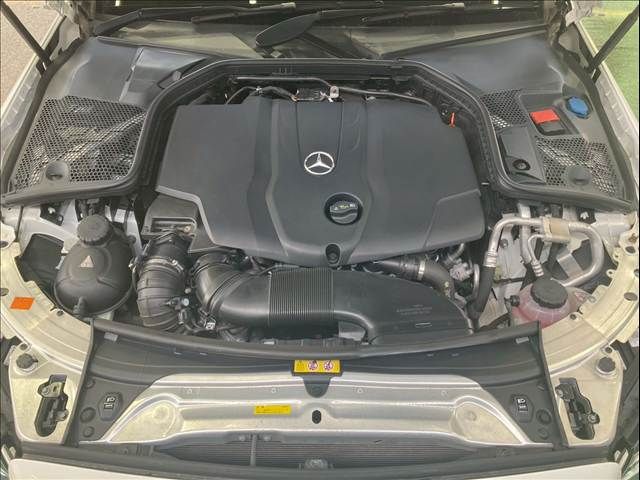 MERCEDES BENZ C class sedan