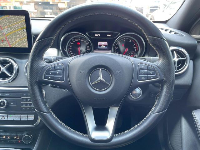 MERCEDES BENZ GLA class
