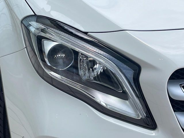 MERCEDES BENZ GLA class