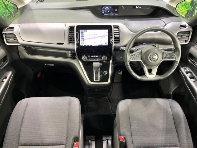 SERENA  S-HYBRID 4WD